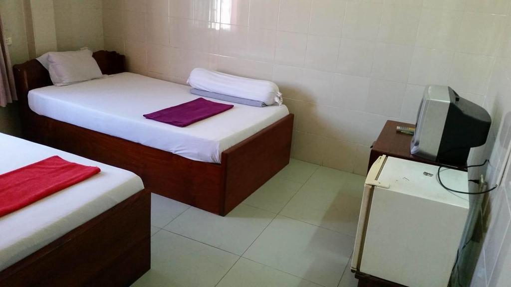 Chhaya Guest House Battambang Luaran gambar